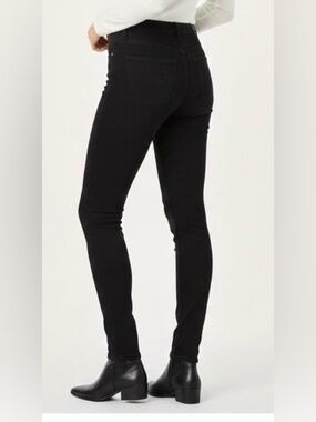 Citizens of Humanity Aveden black, high waisted, skinny jeans, zipper closure 26